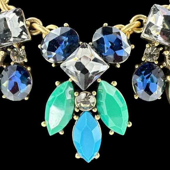 RARE Vintage J. CREW Necklace Brulee Blue Green Crystal Rhinestones Gold Tone - Picture 5 of 9